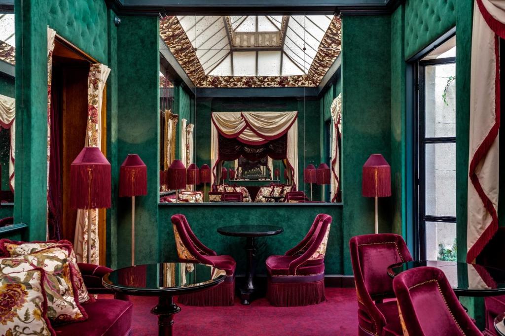 Maison Souquet, Hotel &#038; Spa: The Ultimate Parisian Escape You Can&#8217;t Miss