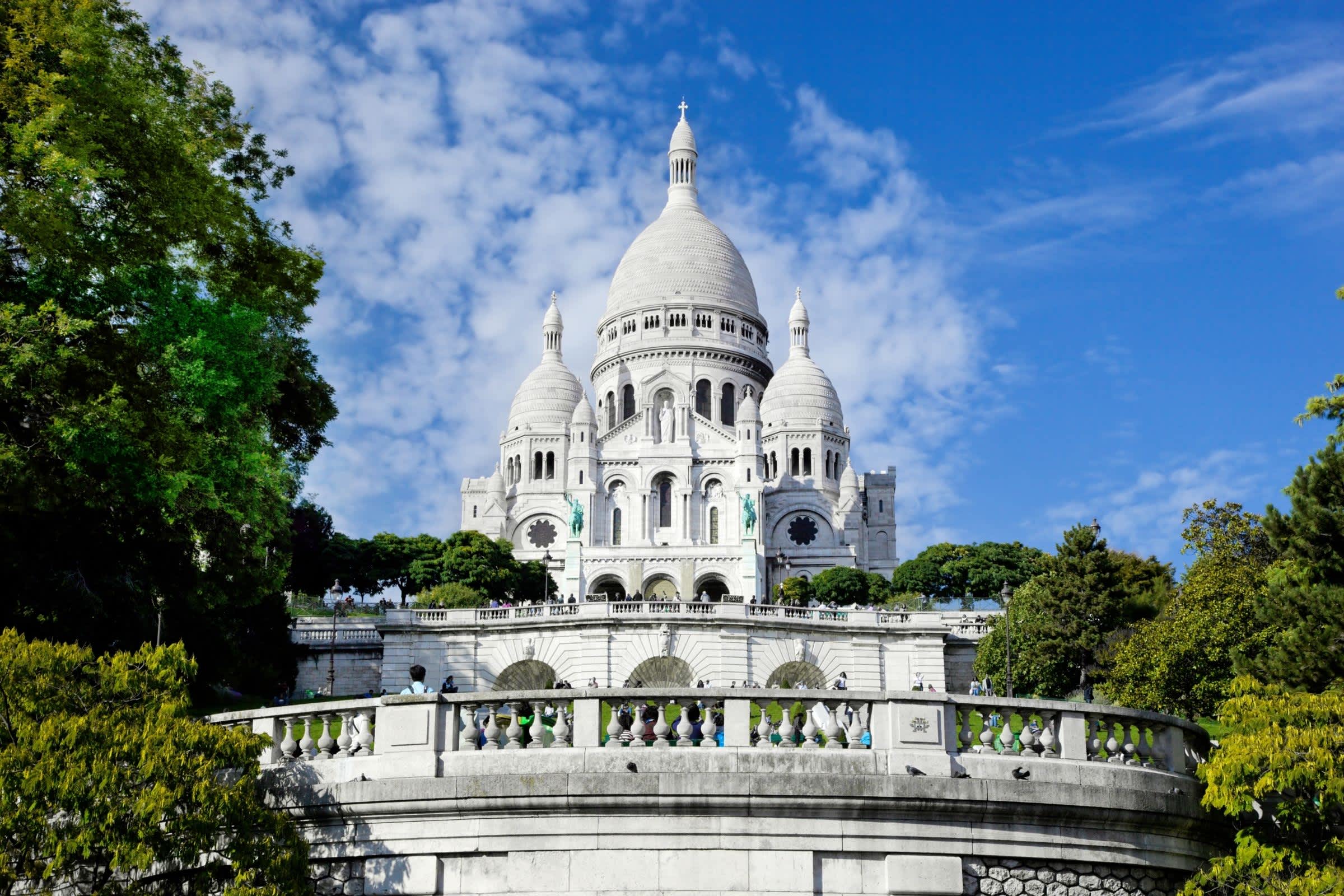 Montmartre: Paris’s Hilltop Wonderland You’ll Never Forget