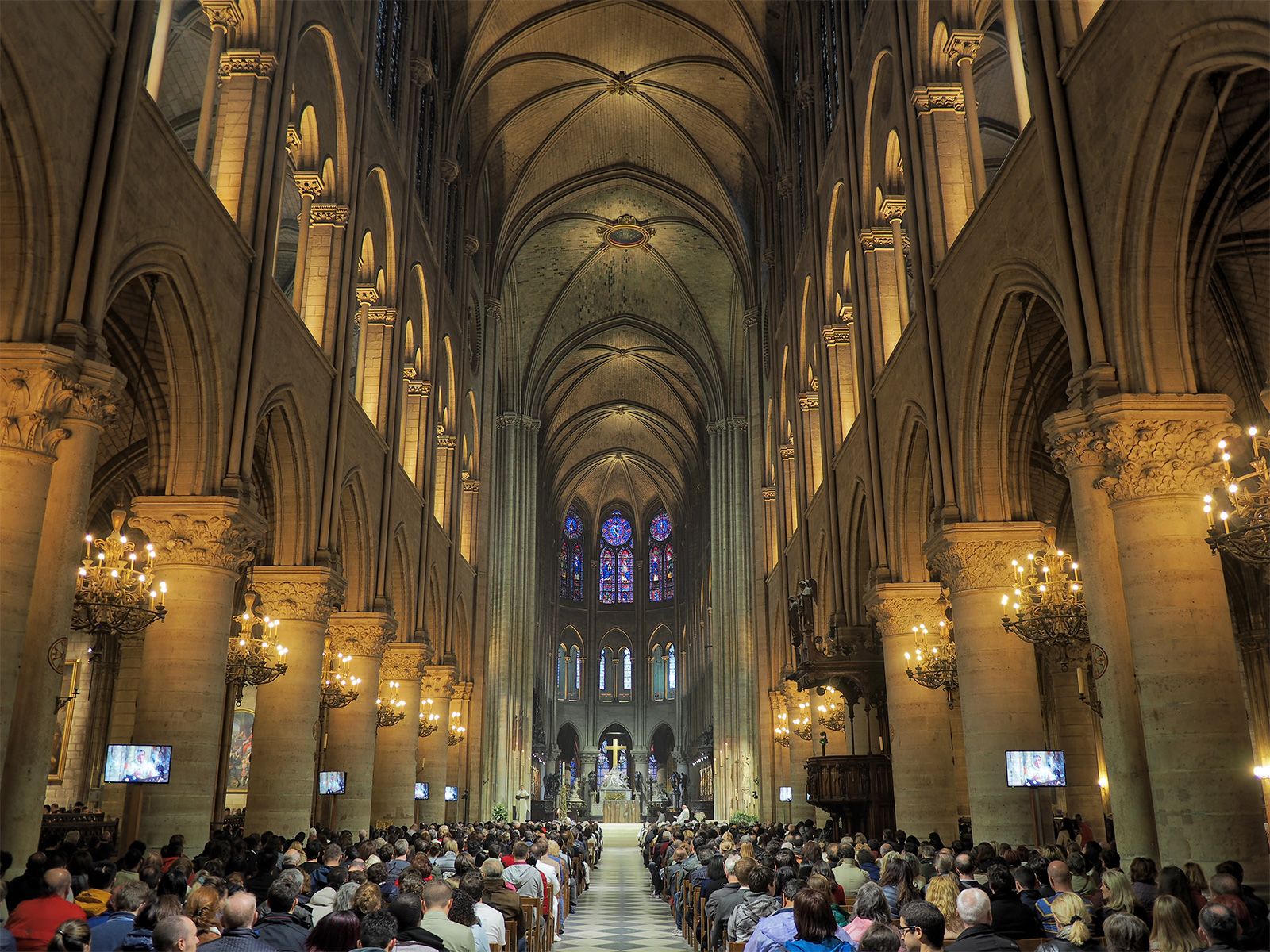 Notre Dame Cathedral Paris: The Timeless Beauty You Can’t Miss in the City of Lights