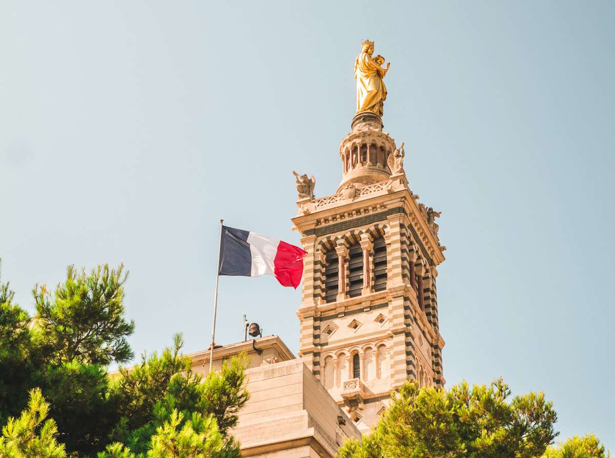 Notre-Dame de la Garde: The Majestic Landmark Overlooking Marseille