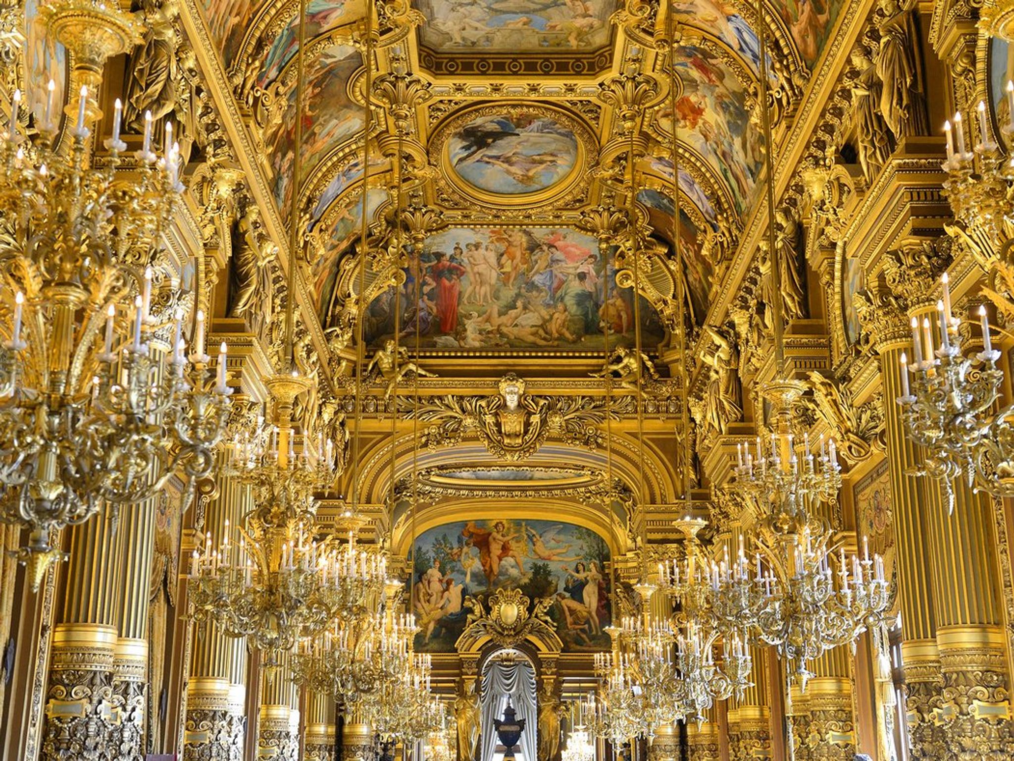 Opéra Garnier: A Timeless Parisian Masterpiece You Need to See