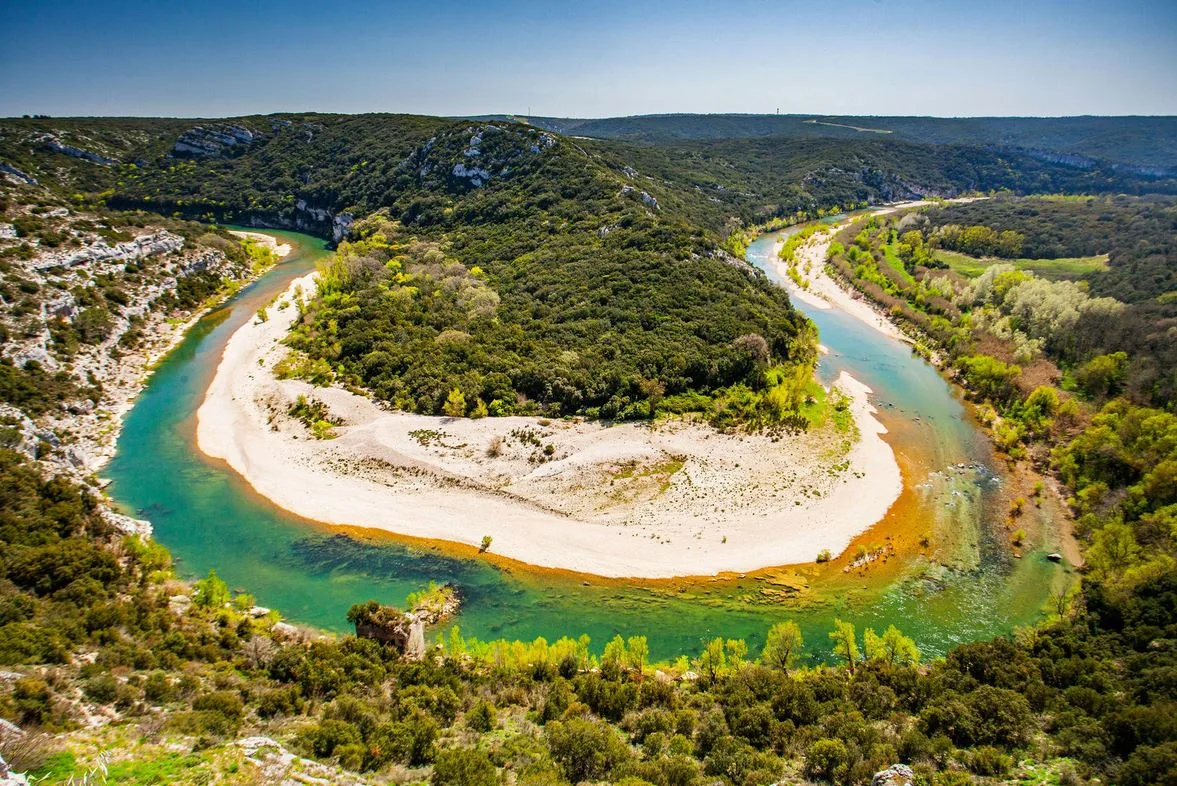 Pont du Gard: The Roman Aqueduct That Will Take Your Breath Away