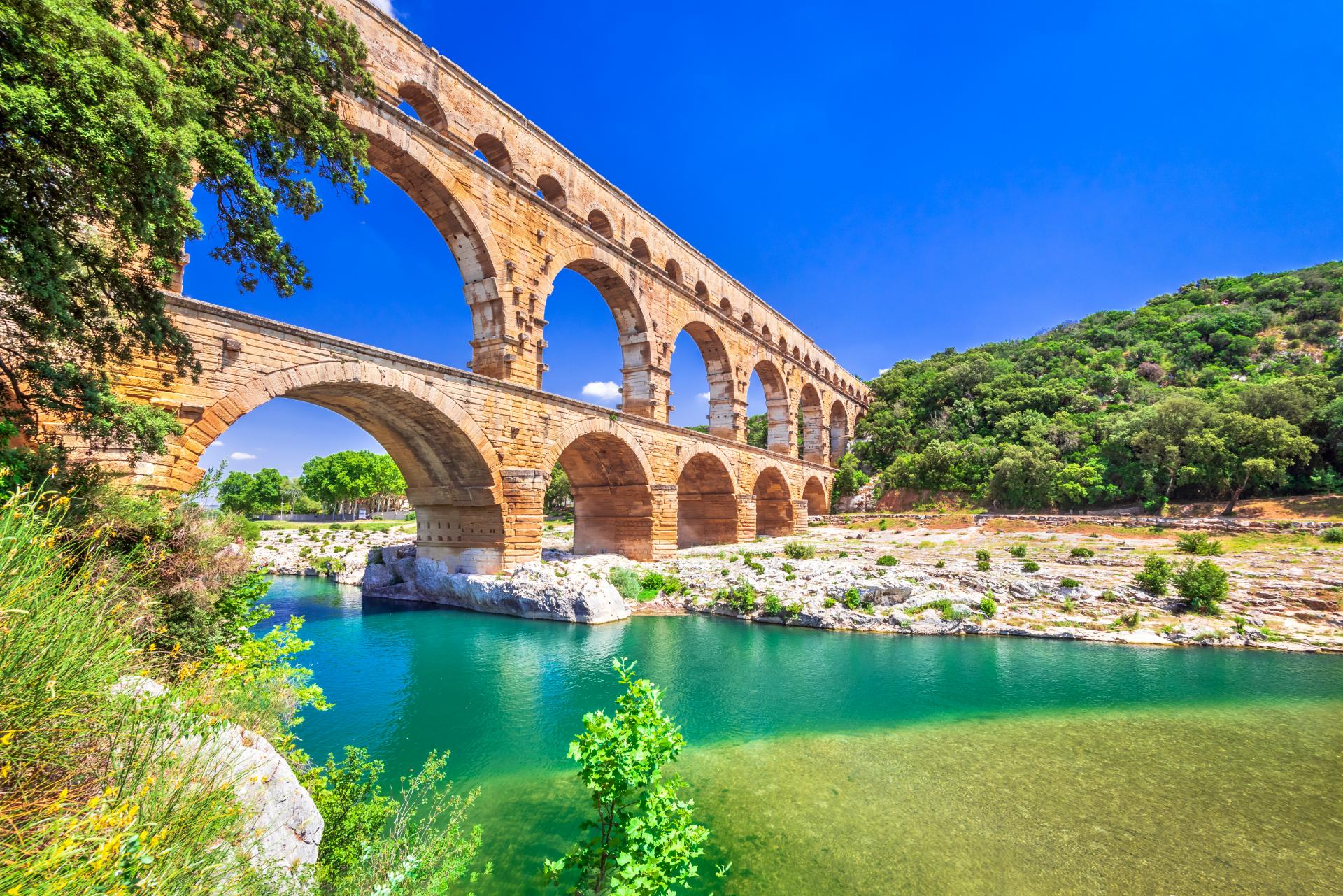 Pont du Gard: The Roman Aqueduct That Will Take Your Breath Away
