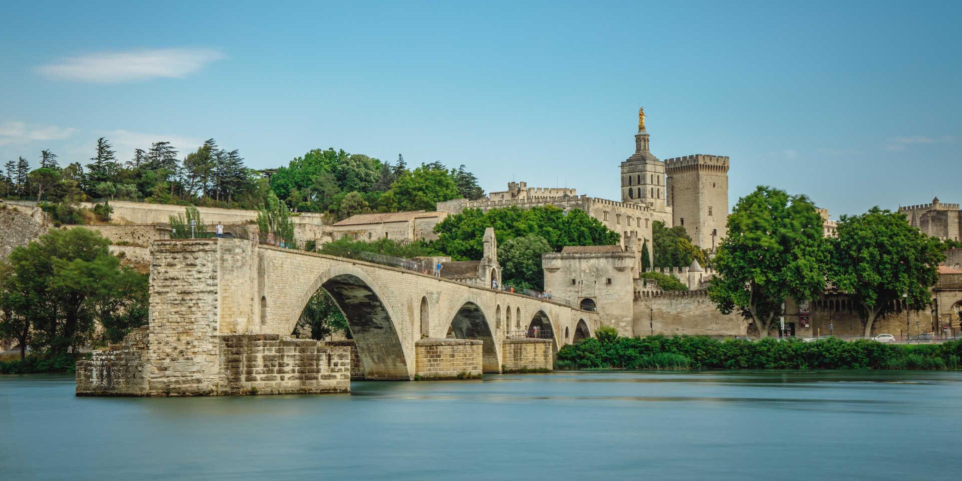 Pont Saint-Bénézet: A Legendary Bridge in Avignon You Must Visit