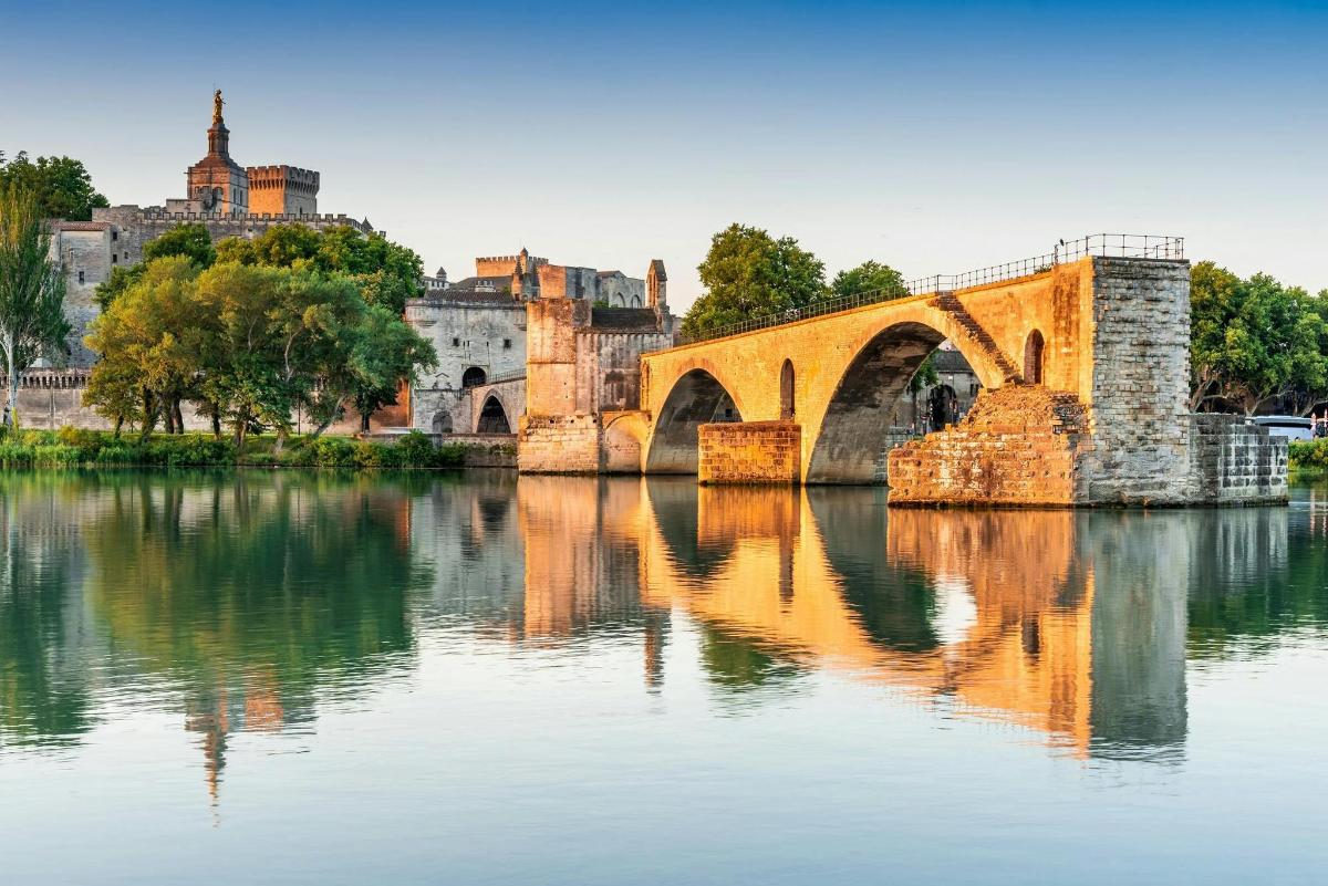 Pont Saint-Bénézet: A Legendary Bridge in Avignon You Must Visit