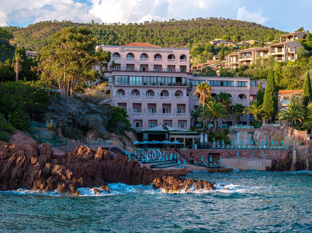 Tiara Miramar Beach Resort: The Luxe Seaside Escape You’ll Want on Repeat