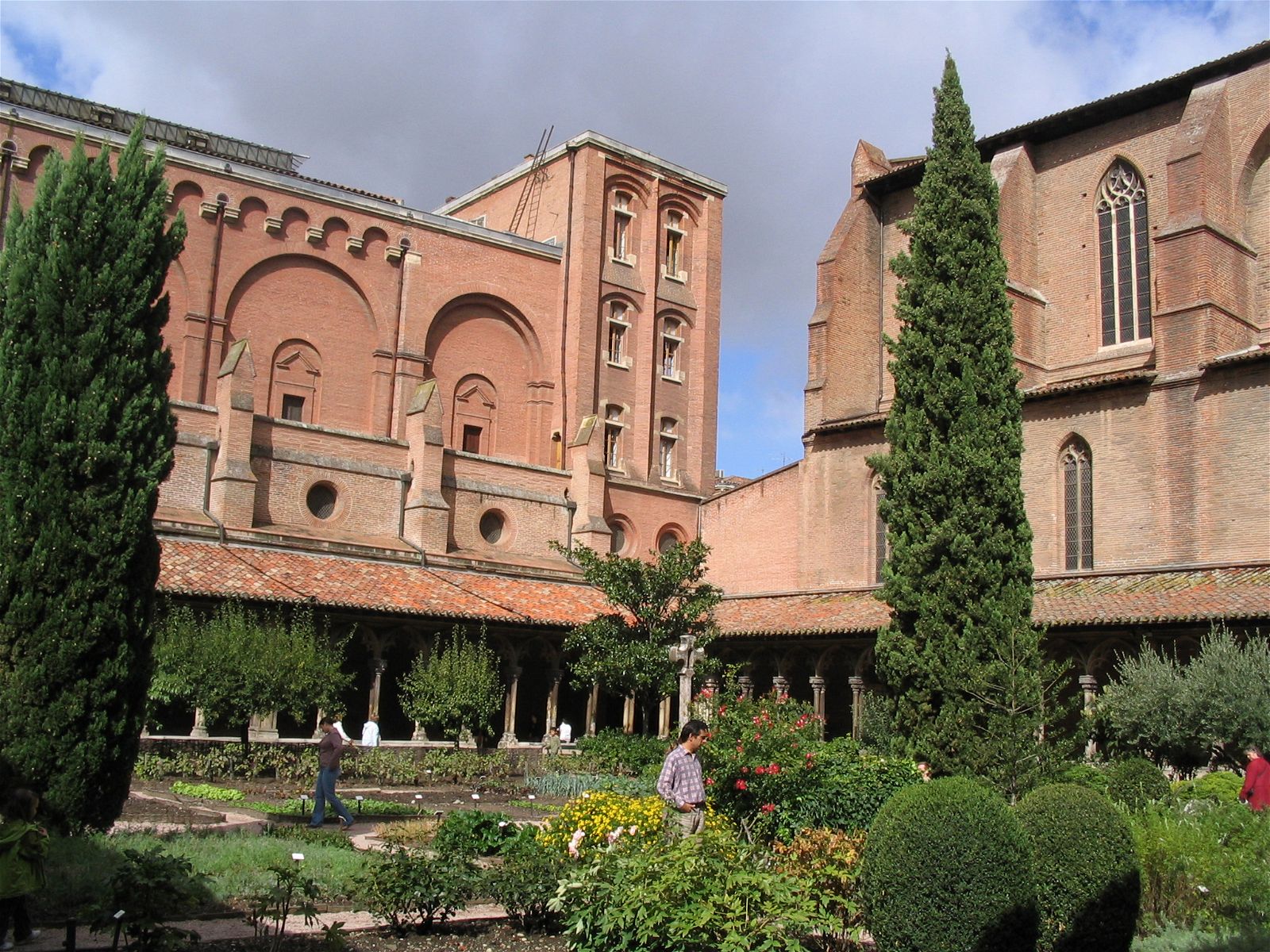Toulouse: Your Ultimate Guide to Exploring the Pink City