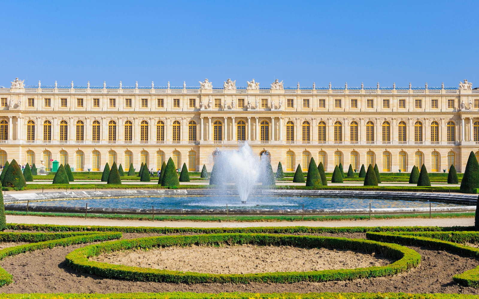 Versailles: The Royal Escape That Still Reigns Supreme