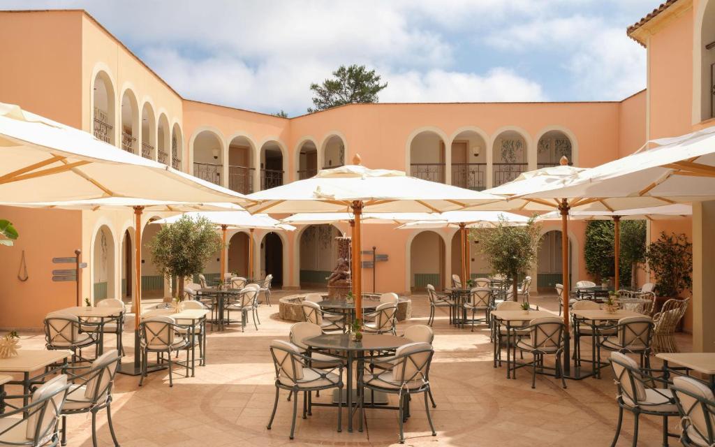 Villa Miraé by Inwood Hotels &#8211; Cap d&#8217;Antibes: Your Dream Escape in the French Riviera