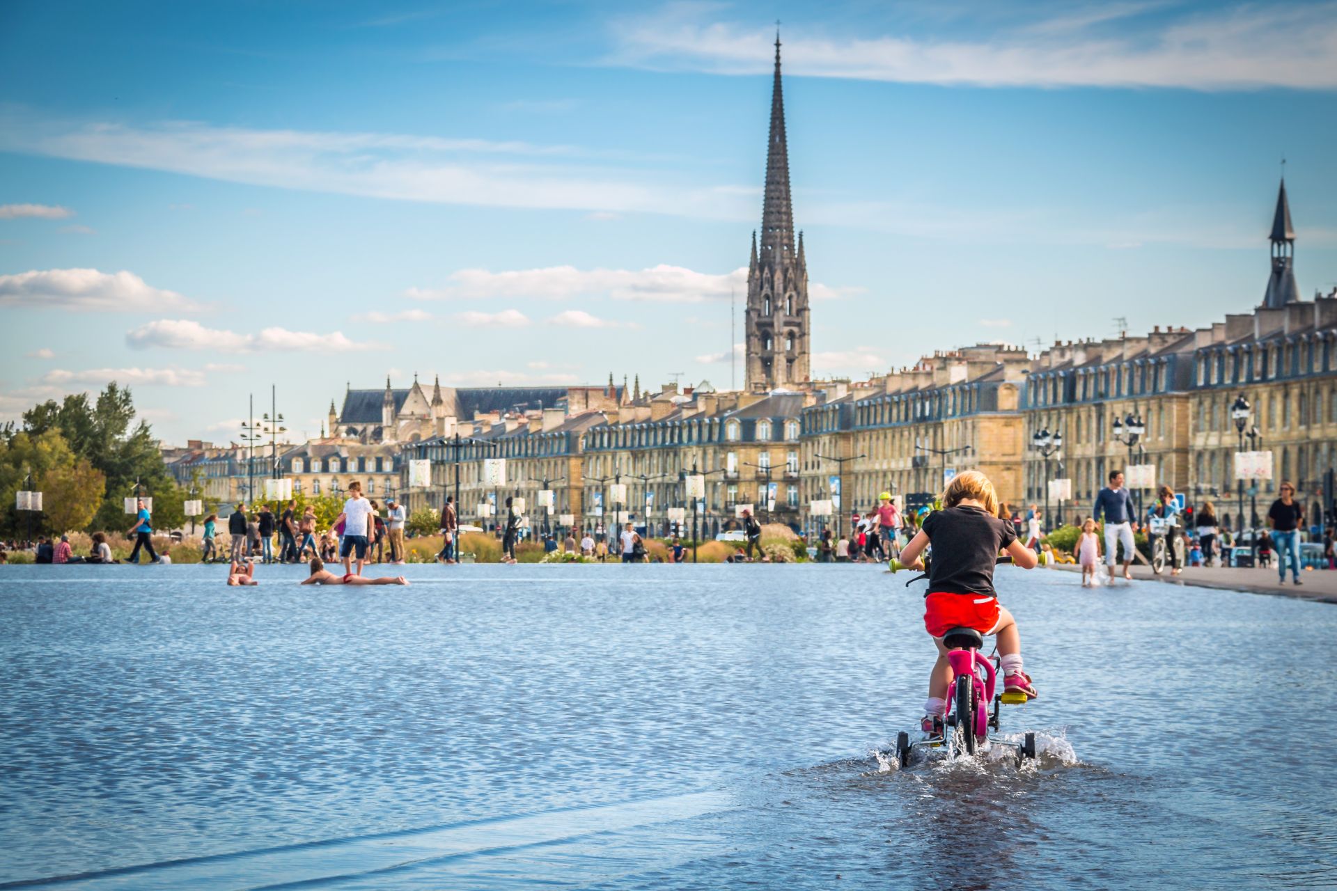 Yndo Hôtel: A Luxurious Stay in Bordeaux You Can&#8217;t Miss