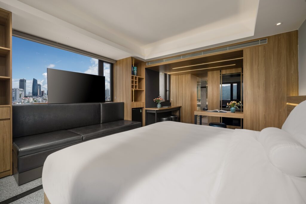 Rest Hotel: The Ultimate Destination for Urban Comfort and Convenience in Danang