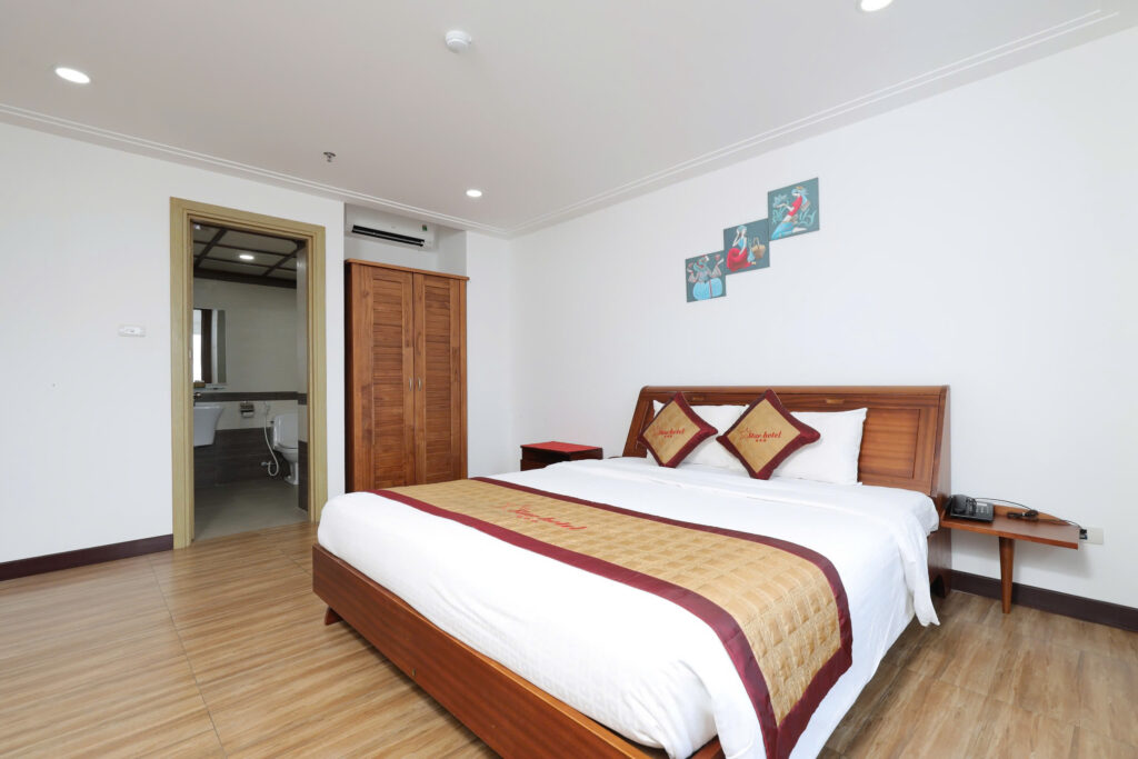 Star Hotel: Experience Comfort and Class in the Heart of Danang